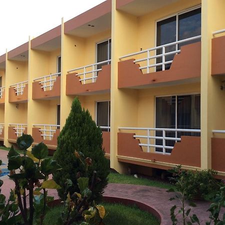 Hotel La Media Luna Inn Huejutla de Reyes Екстериор снимка